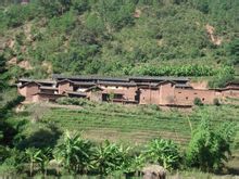 Il piede del villaggio: Chuxiong City, Yunnan Chuxiong popolazione rurale sopra il piede del villaggio