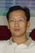 Yang Yun: Shenzhen University School of Management Professore Associato
